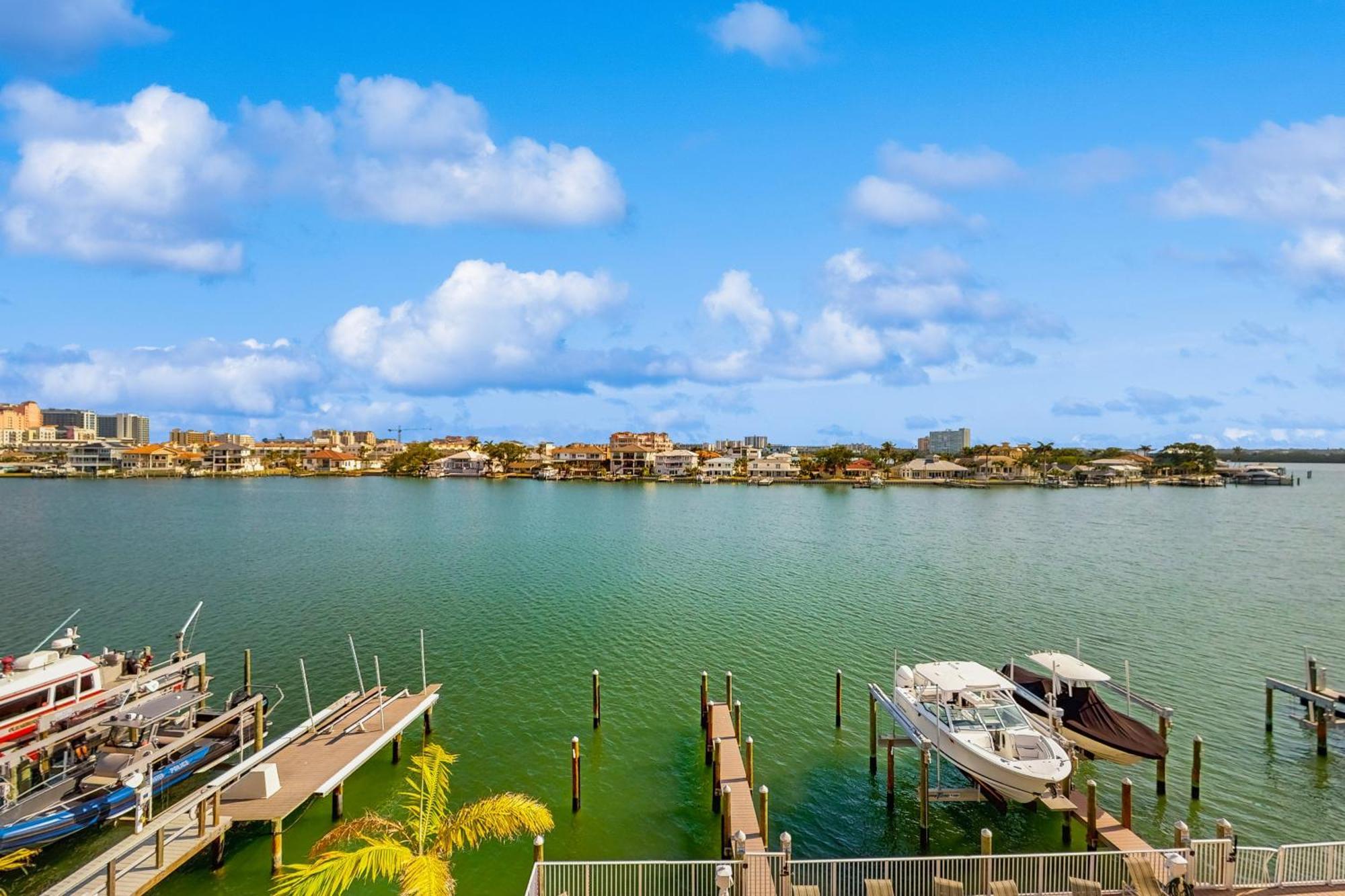 Dolphin'S Cove - Clearwater Beach, Fl Bagian luar foto