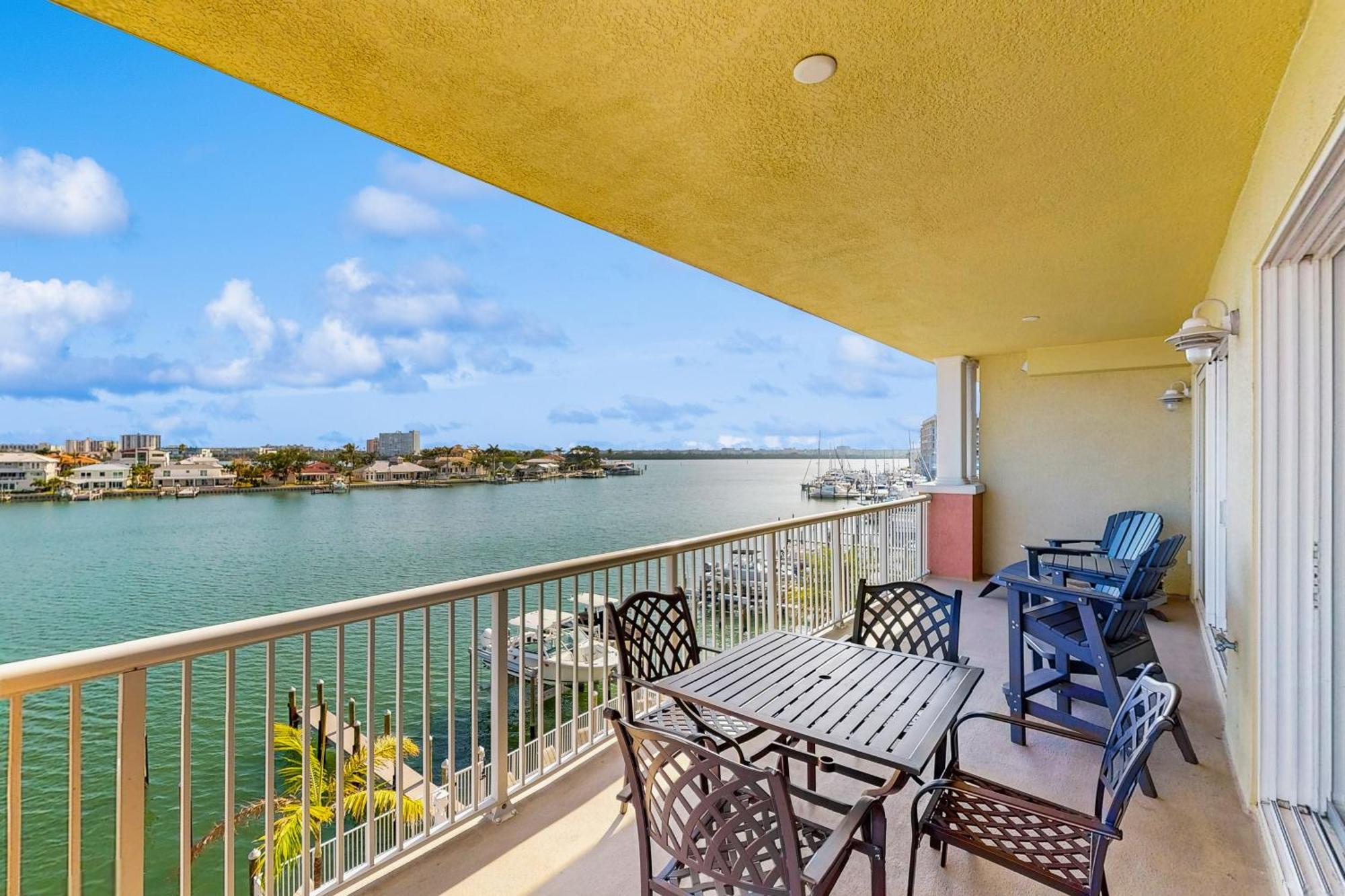 Dolphin'S Cove - Clearwater Beach, Fl Bagian luar foto